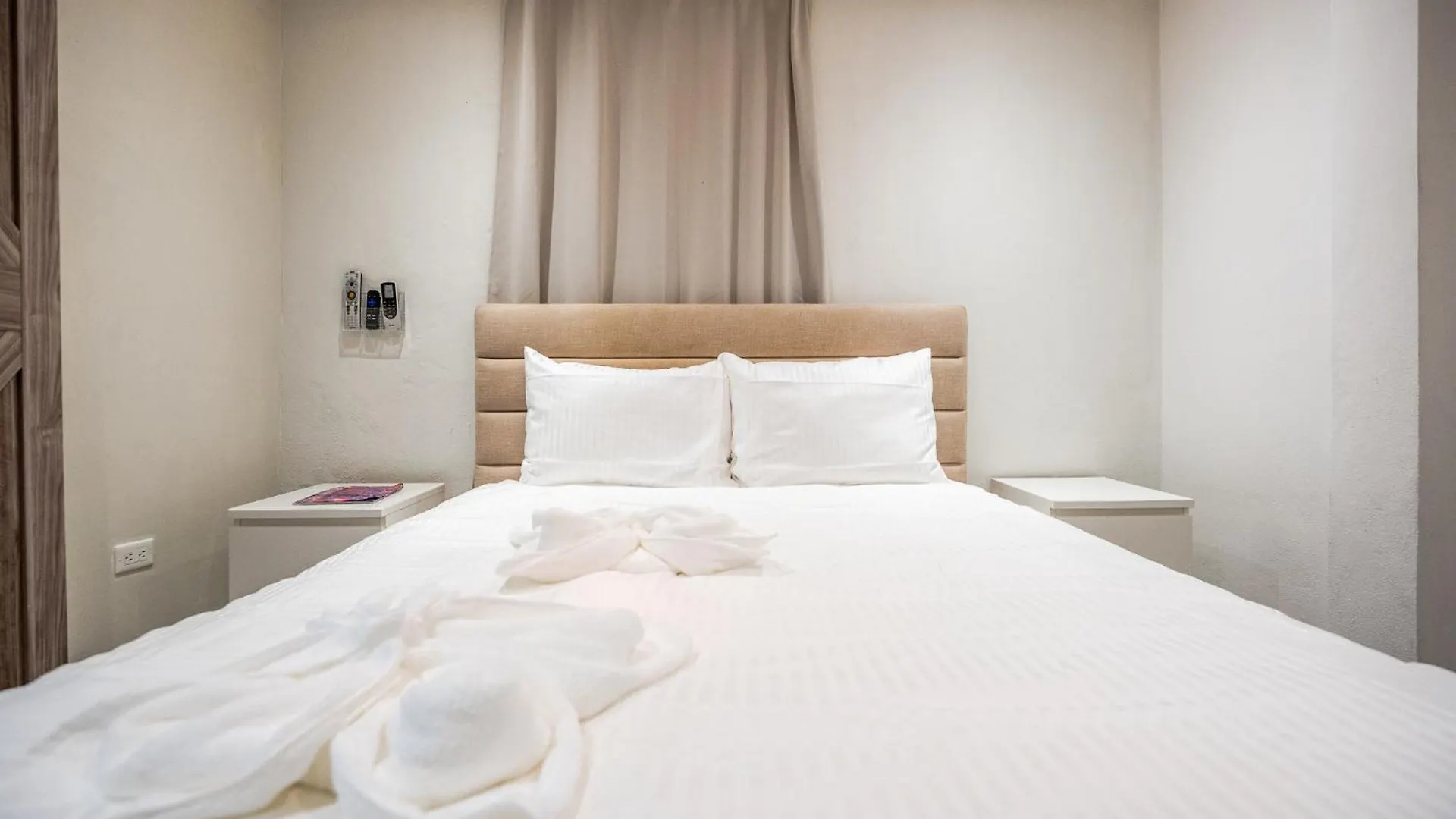 Tapia Haus 103 - Beach Vibes Within Walking Distance San Juan 3*,  Porto Rico