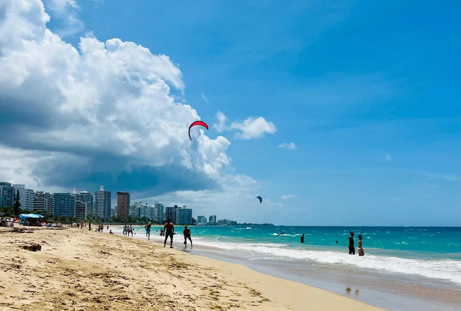 Tapia Haus 103 - Beach Vibes Within Walking Distance San Juan Hotel